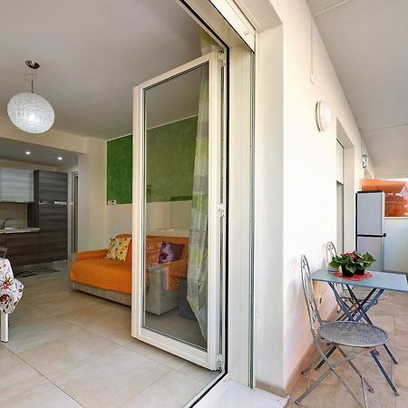 Appartamento Shanaia Loano Bagian luar foto